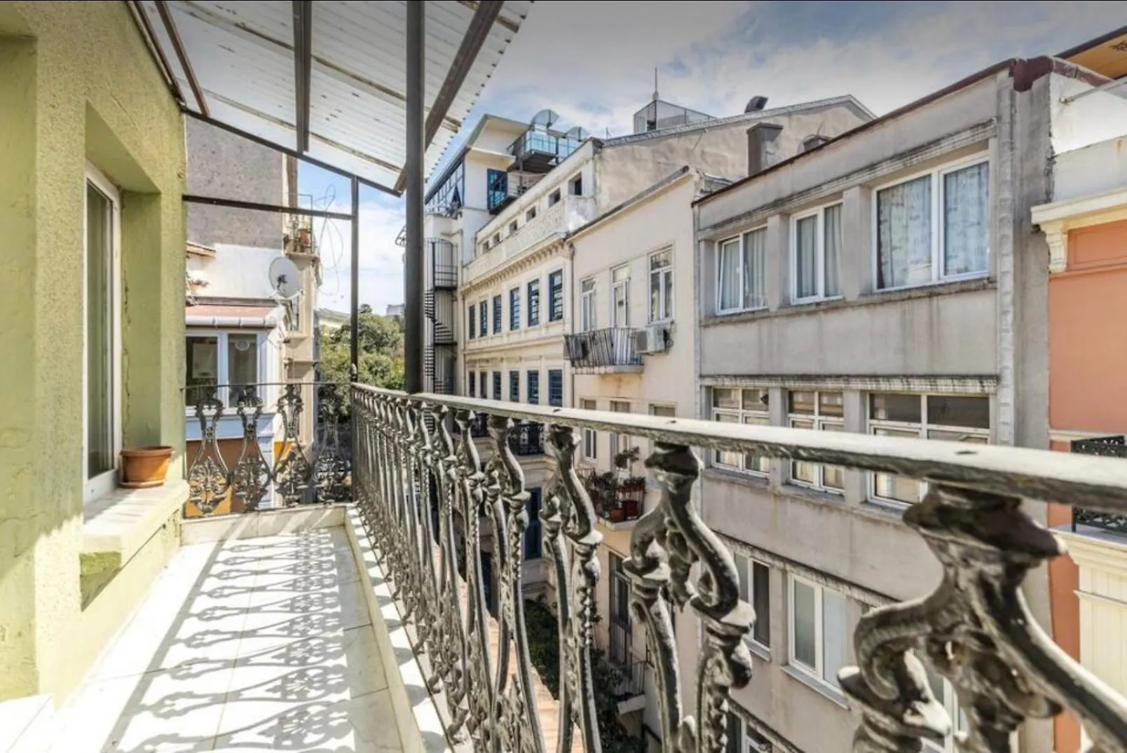 Melissa Home Cozy Balcony Istanbul 0*,  Türkei